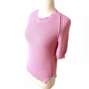 GILMAR NO.1 ITALIAN KNIT SHORT SLEEVE TOP.